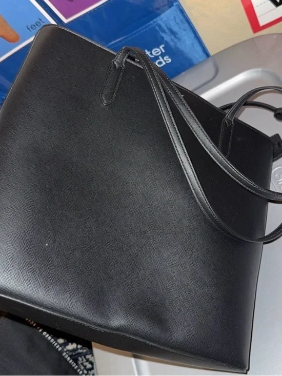 kate spade Black Saffiano Tote with Logo Tag - Picture 4 of 7